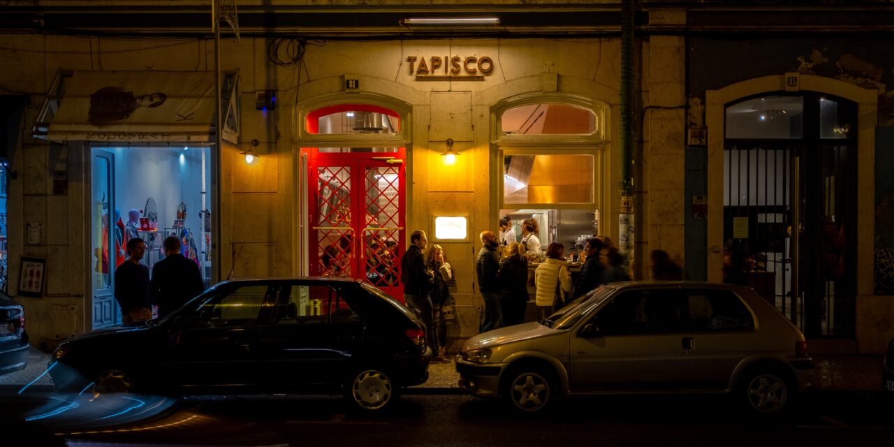 Desbrave a vida noturna de Lisboa